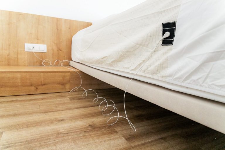 Ozemljitvena rjuha Earth Flow (200x180cm)