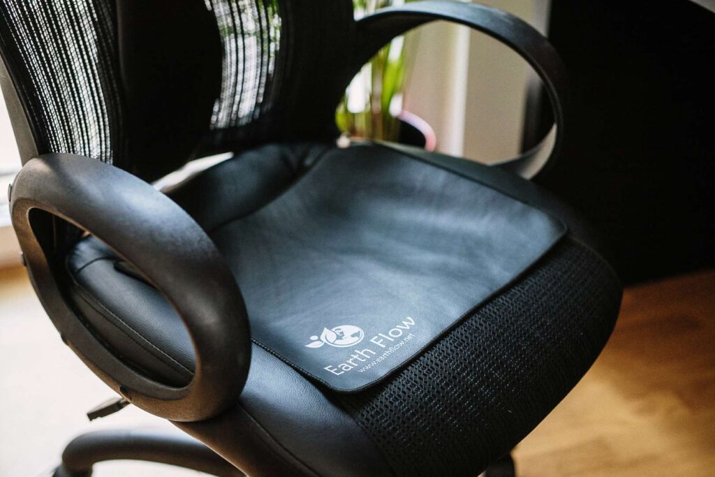 Ozemljitvena podloga Earth Flow